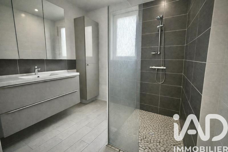 Maison de ville - 95 m² - 6 pièces