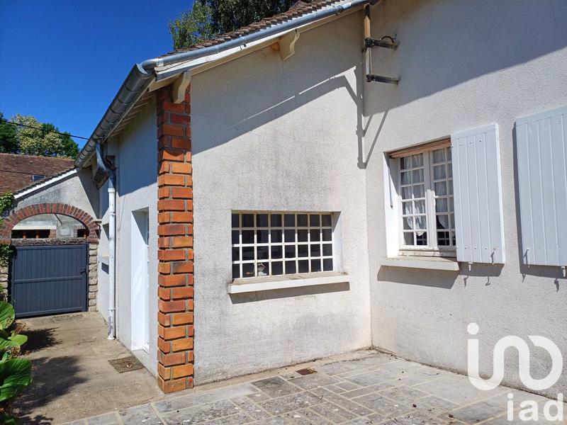 Maison - 180 m² - 8 pièces