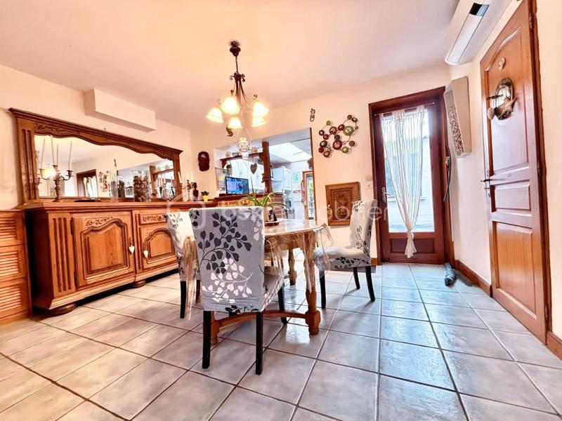 Maison de ville - 90 m² - 6 pièces