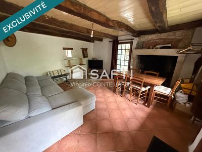 Maison - 96 m² - 4 pièces