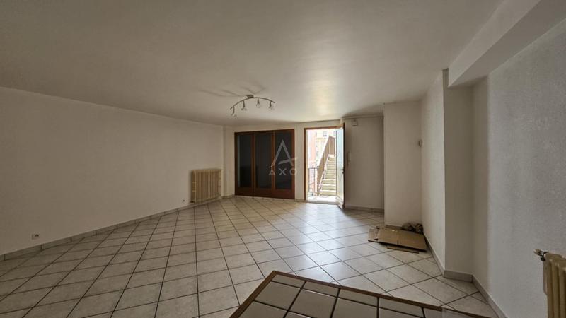 Appartement - 77 m² - 3 pièces