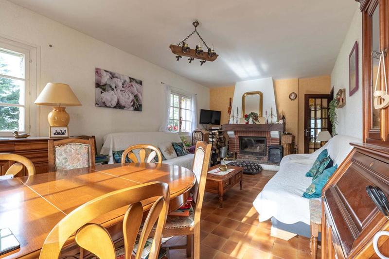 Maison - 165 m² - 7 pièces