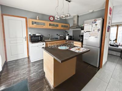 Maison - 76 m² - 4 pièces