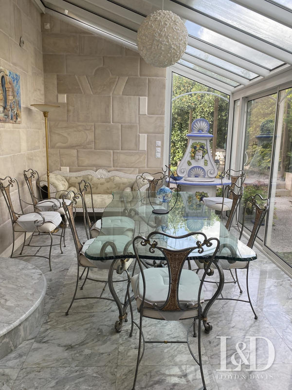 Maison - 150 m² - 5 pièces