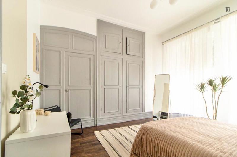 Chambre - 15 m² - 6 pièces