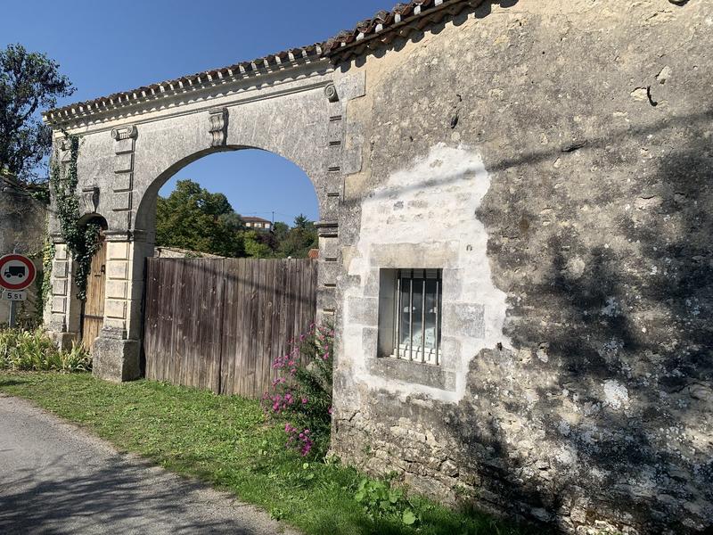 Maison - 162 m² - 10 pièces