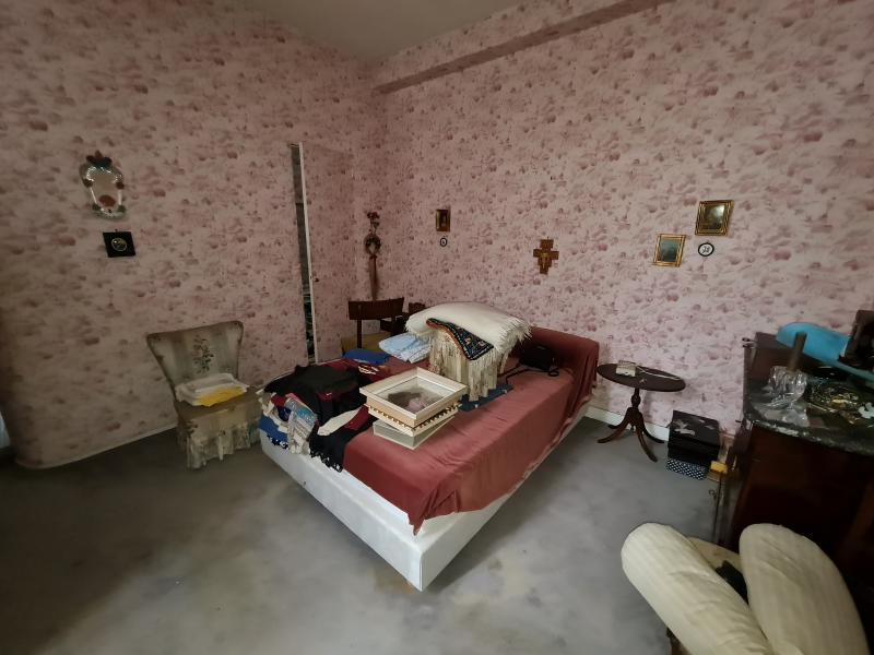 Maison - 200 m² - 11 pièces