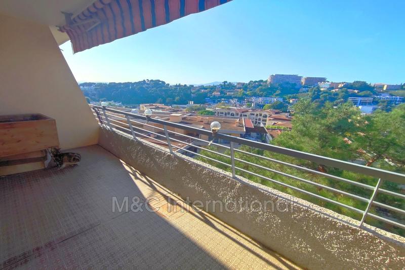 Appartement - 90 m² - 4 pièces