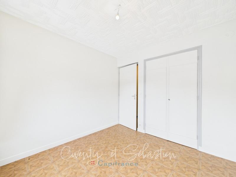 Appartement ancien - 68 m² - 4 pièces