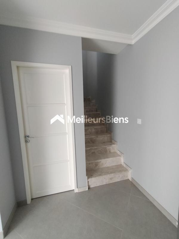 Maison - 125 m² - 4 pièces