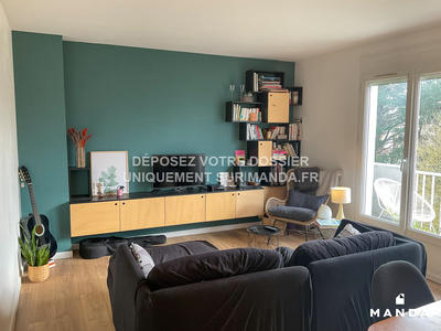 Chambre - 10 m² - 4 pièces