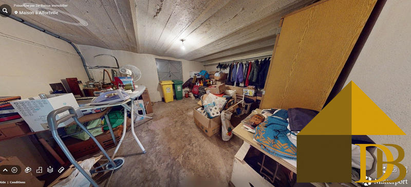 Maison - 160 m² - 6 pièces