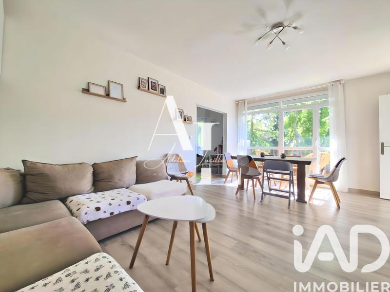 Appartement - 95 m² - 5 pièces