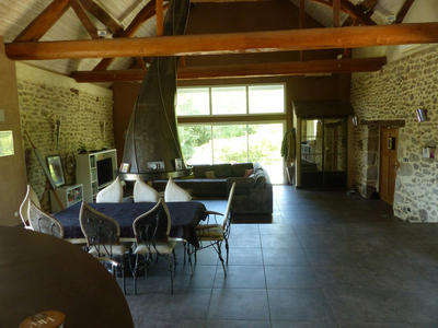 Longère - 299 m² - 7 pièces