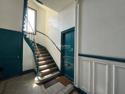 Appartement - 92 m² - 3 pièces