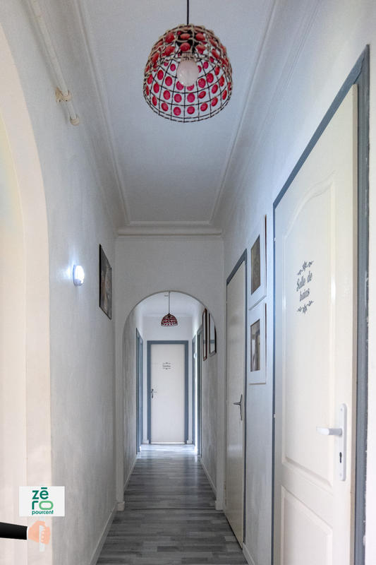 Maison - 283 m² - 10 pièces