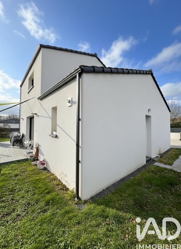Maison - 104 m² - 6 pièces