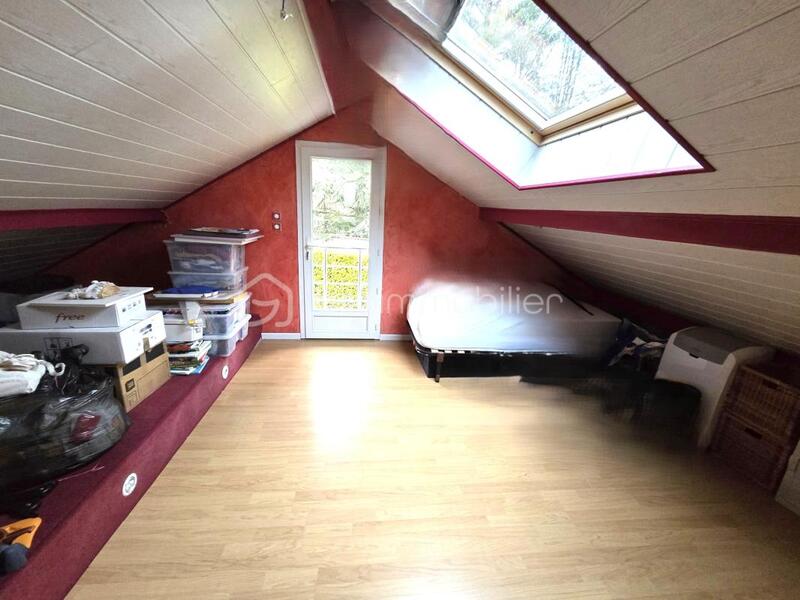 Maison - 161 m² - 7 pièces