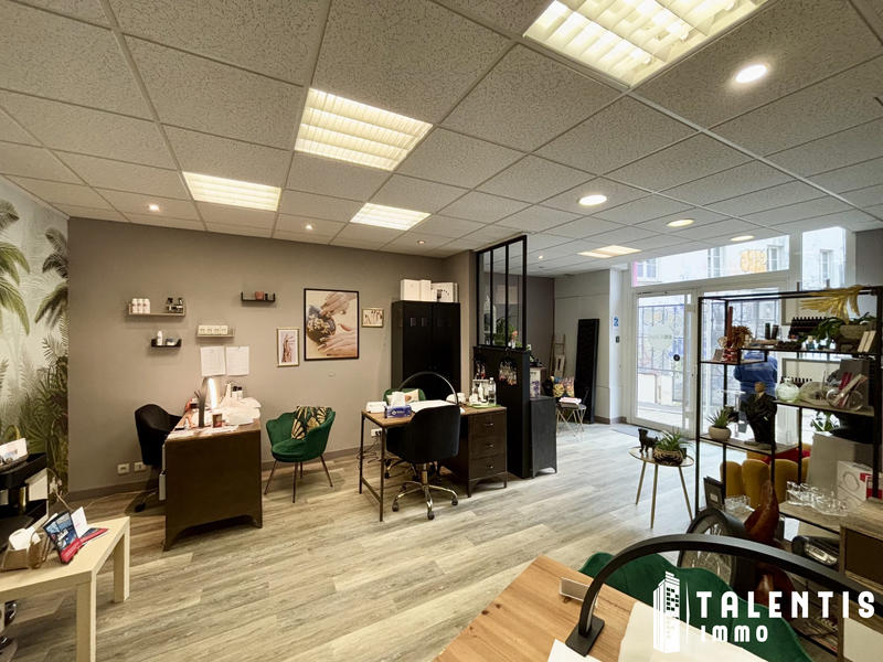 Local d'activités - 69 m²