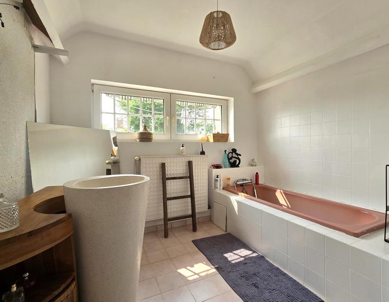 Maison ancienne - 191 m² - 7 pièces