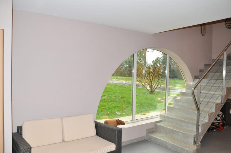 Maison contemporaine - 340 m² - 8 pièces