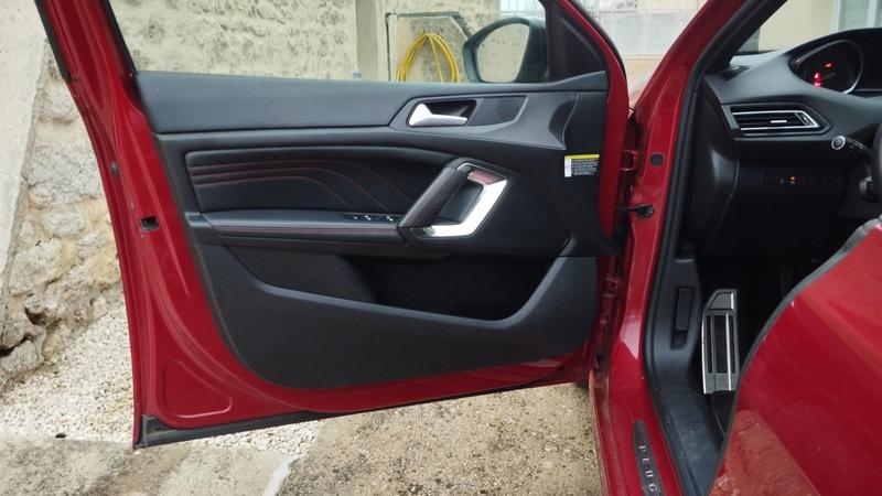 Peugeot 308 II 1.5 BlueHDi 130 Gt Line - Garantie constructeur