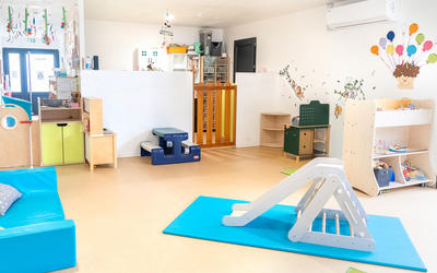 Micro-crèche Youbee For Kids “César &amp; Capucine”