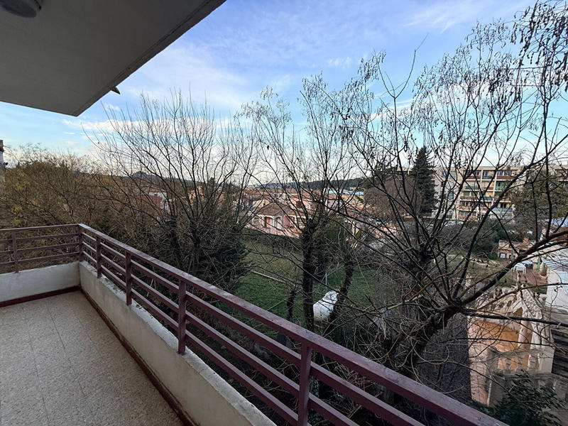 Appartement - 76 m² - 4 pièces