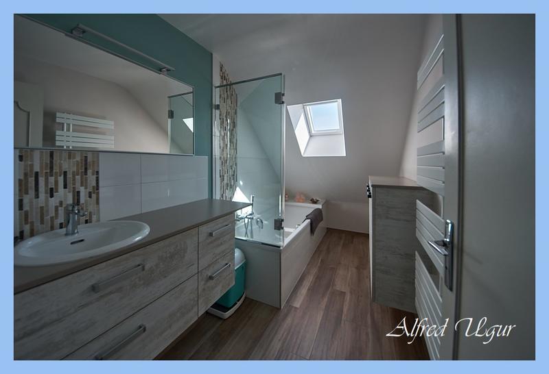 Maison - 218 m² - 8 pièces