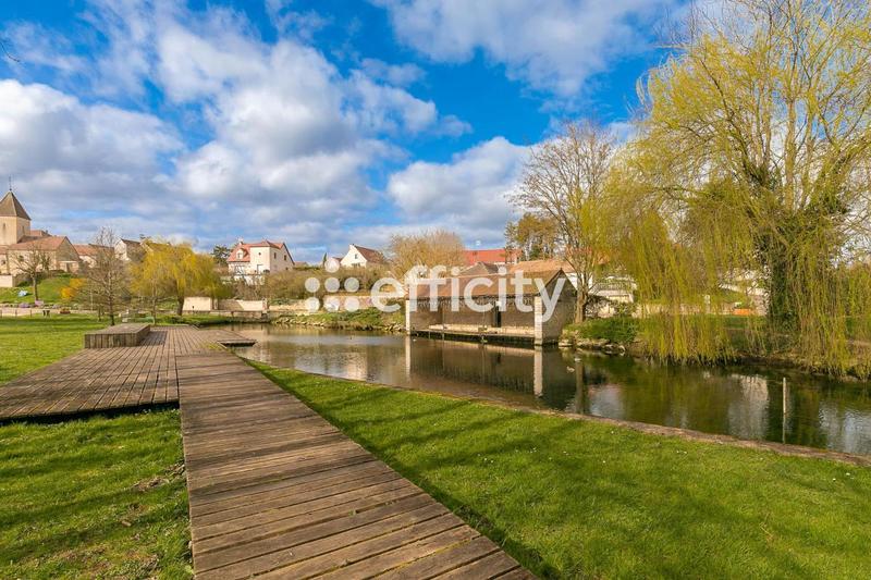 Maison - 165 m² - 6 pièces