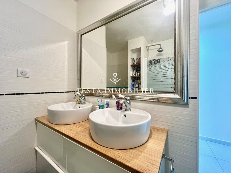 Appartement - 64 m² - 3 pièces