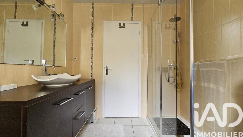 Maison - 96 m² - 4 pièces