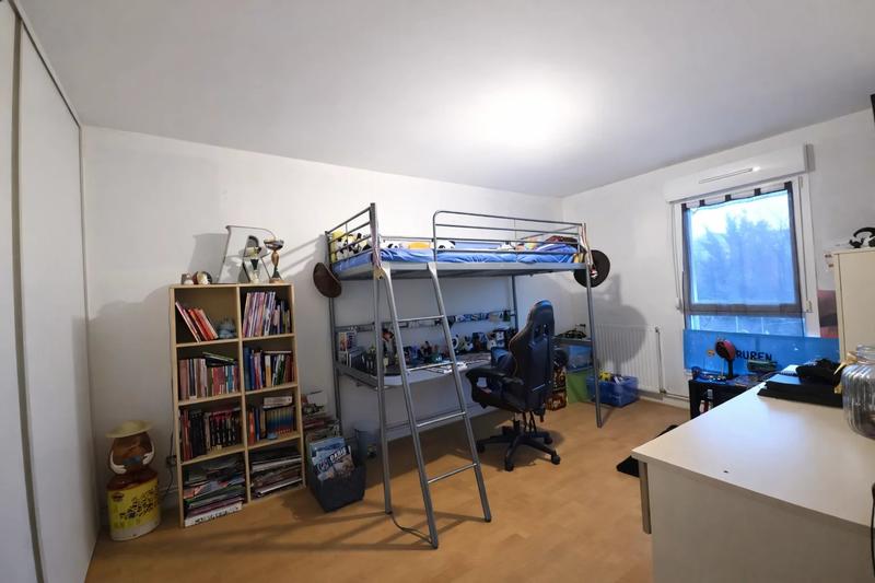 Maison - 97 m² - 5 pièces