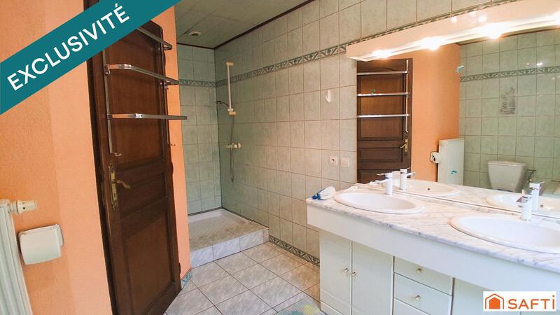 Maison - 181 m² - 5 pièces