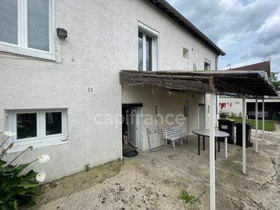 Maison - 155 m² - 6 pièces