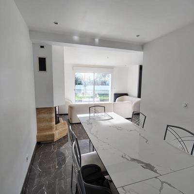 Maison - 130 m² - 7 pièces