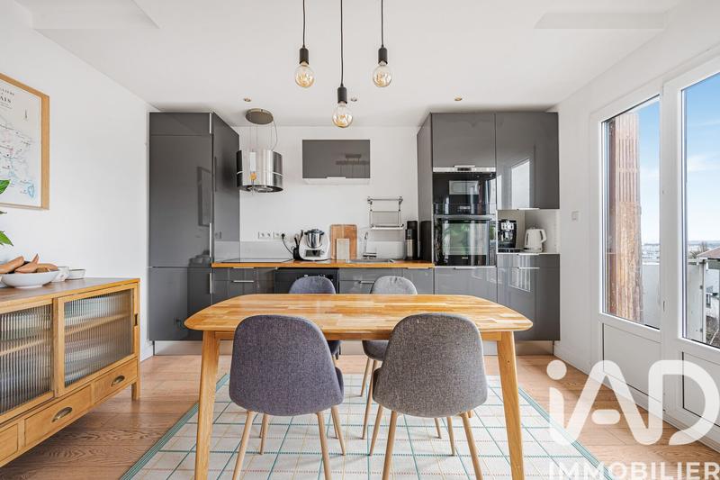 Appartement - 61 m² - 3 pièces