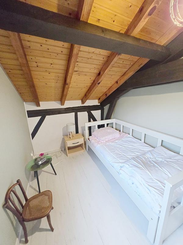 Maison - 160 m² - 9 pièces