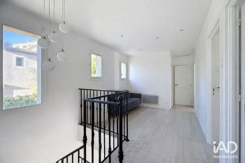 Maison - 167 m² - 7 pièces