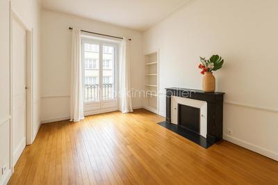 Appartement - 99 m² - 4 pièces