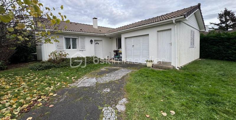 Maison - 100 m² - 5 pièces