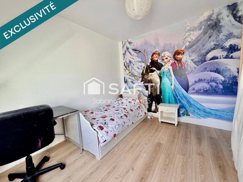 Maison - 92 m² - 6 pièces