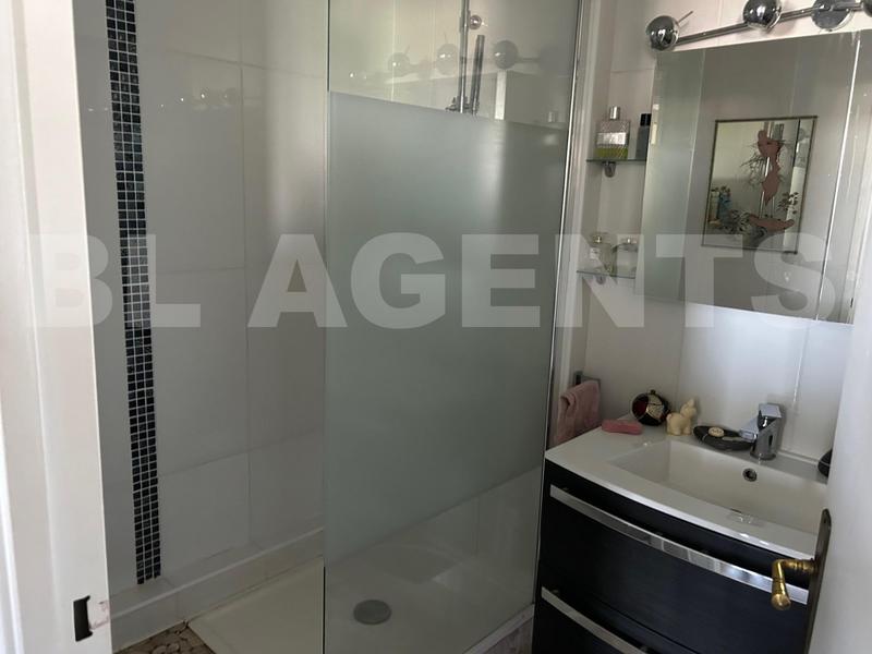 Appartement - 76 m² - 4 pièces