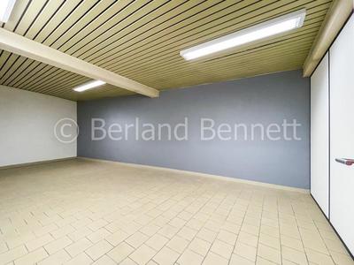 Maison - 300 m² - 7 pièces