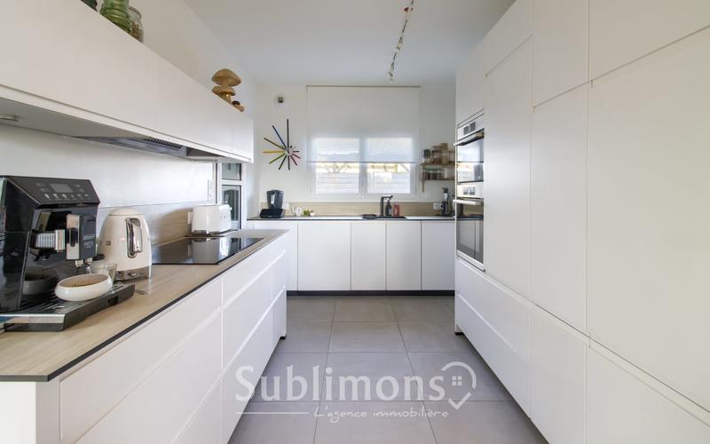 Maison contemporaine - 113 m² - 5 pièces