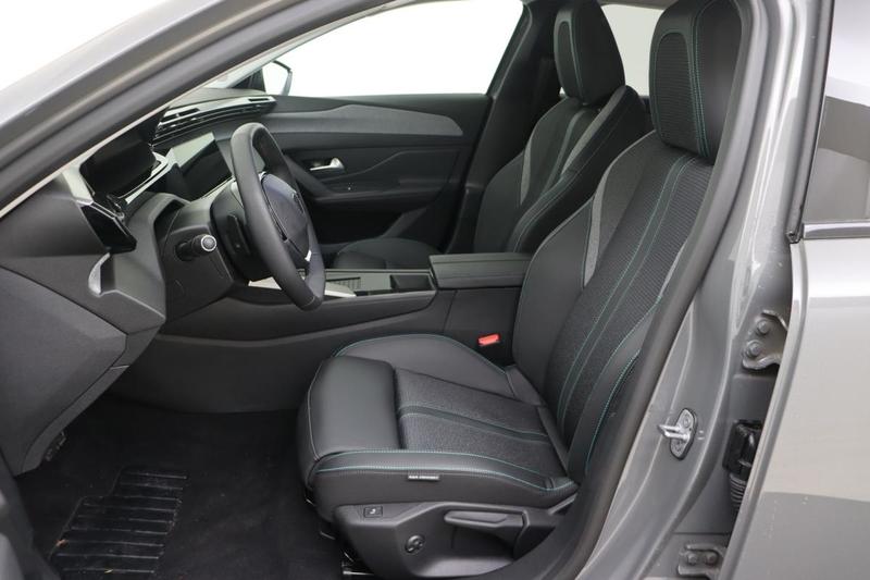 Peugeot 308 Sw III (2) 1.2 Hybrid 145 Allure E-Dcs6