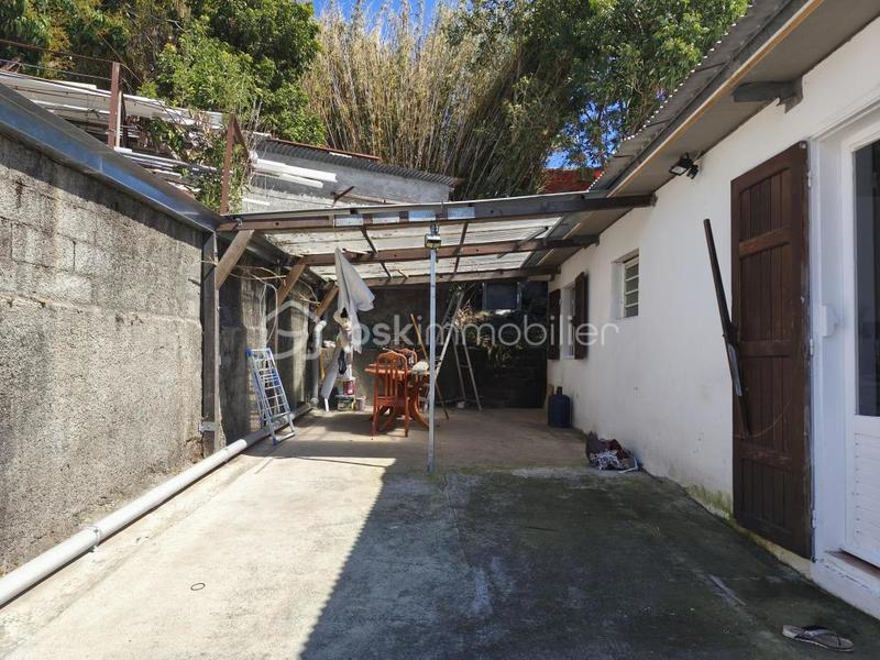 Maison - 93 m² - 5 pièces