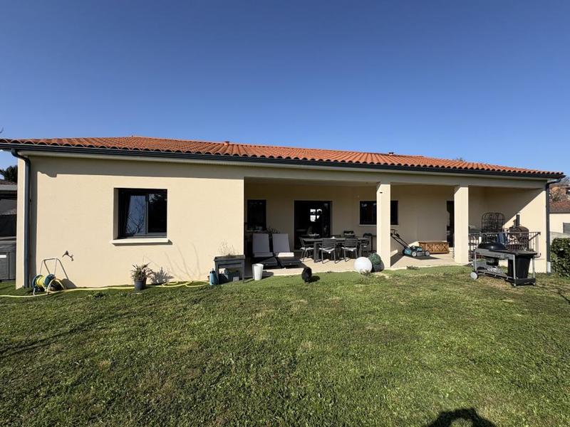 Maison - 123 m² - 7 pièces