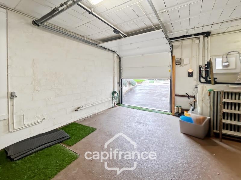 Maison - 200 m² - 6 pièces