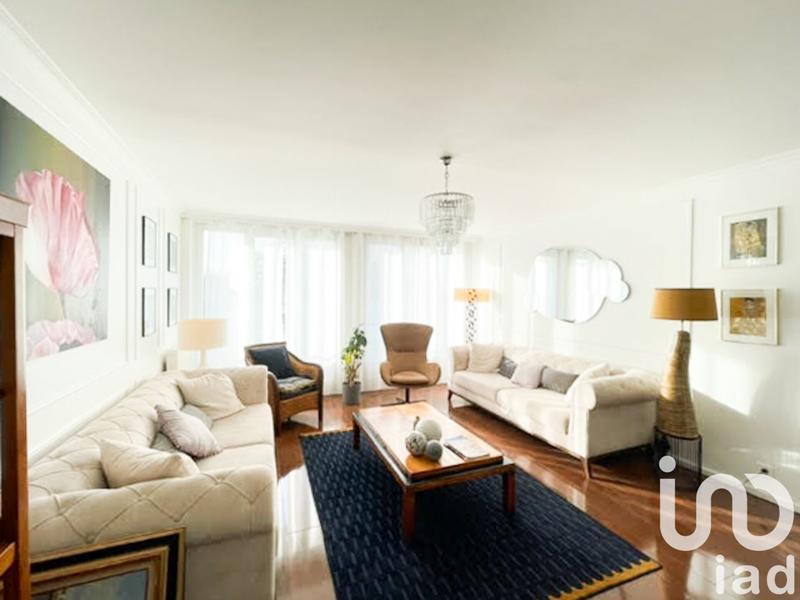 Appartement - 90 m² - 4 pièces